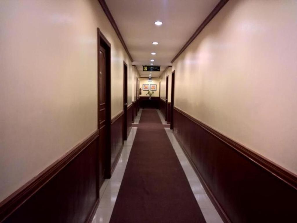 Naga Land Hotel Buitenkant foto